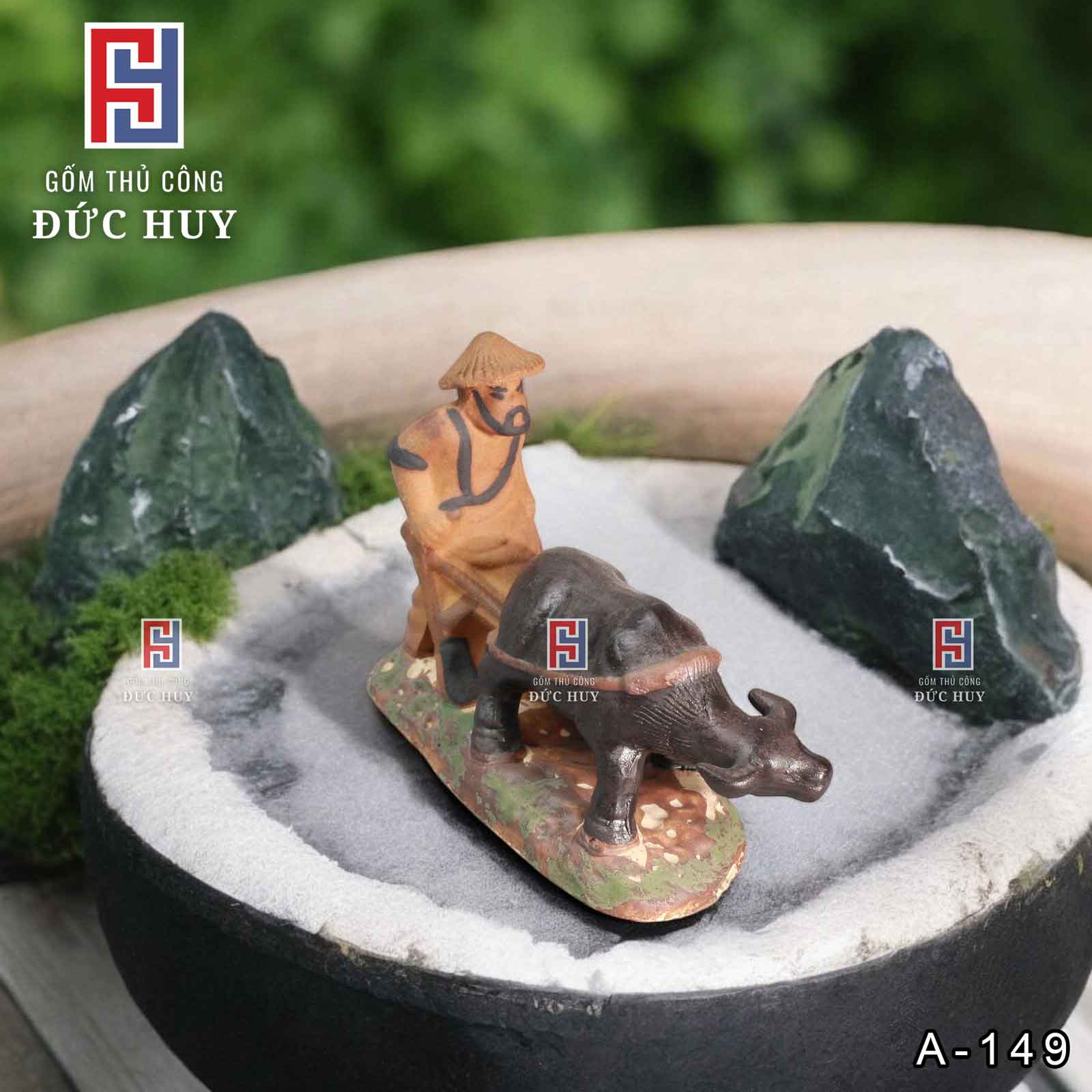 Tượng gốm Lão nông kéo cày trang trí chậu cây bonsai 12 Tượng lão ông kéo cày nhìn từ trên xuống