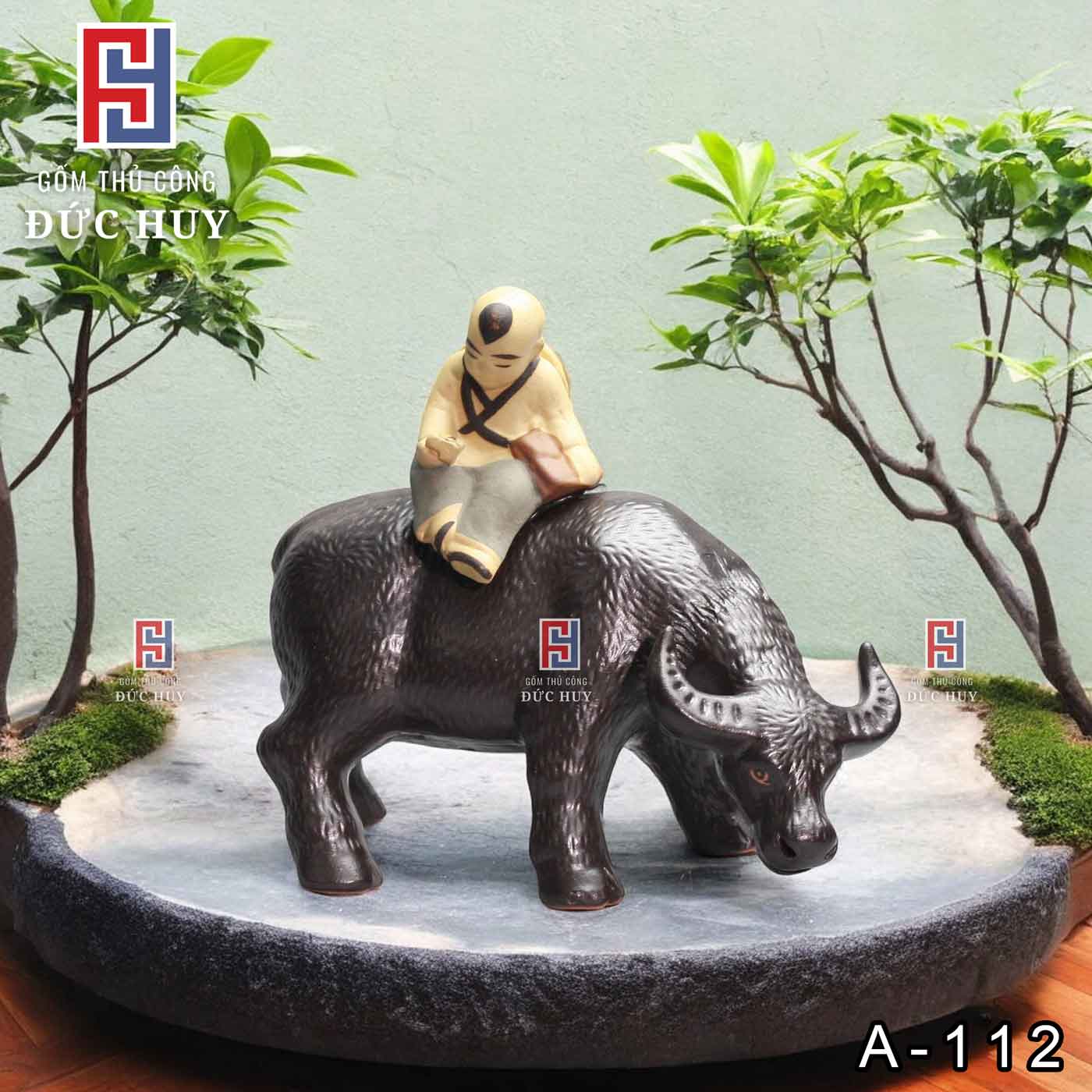 Tượng-gốm-Cậu-bé-cưỡi-trâu-trang-trí-tiểu-cảnh-chậu-cây-bonsai-(2)