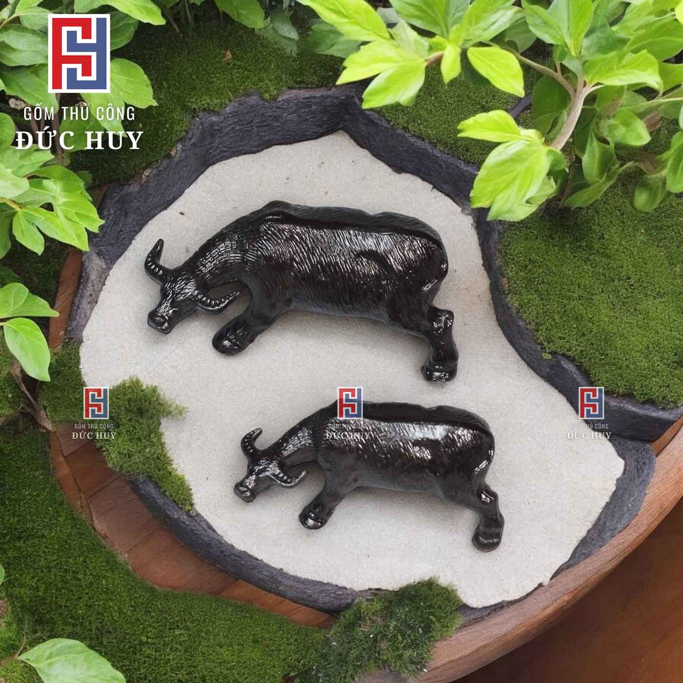 Tượng-gốm-con-trâu-ăn-cỏ-mini--phụ-kiện-trang-trí-tiểu-cảnh-hòn-non-bộ-(3)