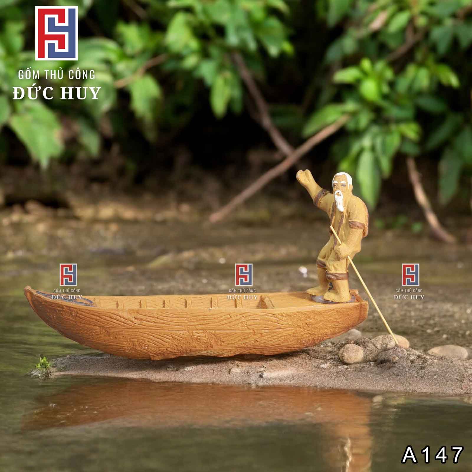 Tượng-gốm-ông-lão-chèo-thuyền-trên-sông-trang-trí-tiểu-cảnh-hòn-non-bộ-(2)11